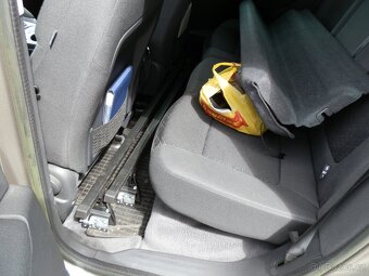 Peugeot 3008 - 1,6 HDi, naj. 79000km - 12