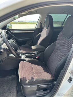 Škoda Octavia III 2.0TDI DSG - 12