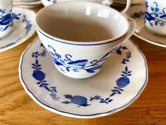 Starý porcelán cibulák Royal Five Stars - 12