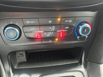 Ford Focus 1.5 Tdci 88kw,automat,Navigace,tažné - 12