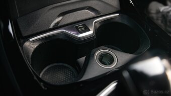 BMW Řada 1, M135i 2,0/225kW xDrive - 12