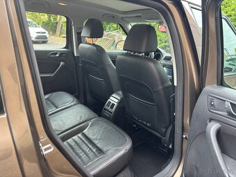 ŠKODA YETI 1.4TSI,MANUAL,NAVI,PANORAMA,DIGI KLIMA - 12