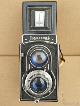 Starý československý fotoaparát Flexaret + návod + část obal - 12