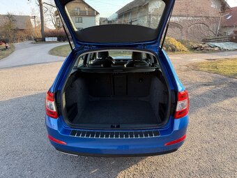 Octavia combi 3 2.0 tdi 110 kw elegance - 12
