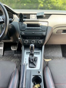 Škoda Octavia 2.0 TDI (2013) - 12