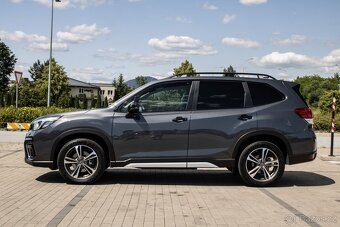 Predám Subaru Forester 2.0i Comfort CVT - 12