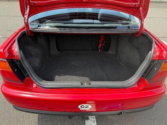 MAZDA 323 1,5 16V DOHC 65kW - Naprosto výjimečný stav - 12