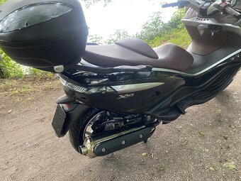 Piaggio X10 500 - 12