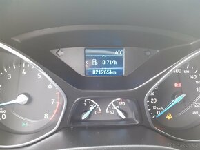 Ford Focus 1.6 63kw 2018/5  1. majitel - 12
