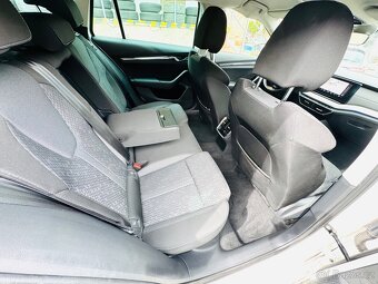 Škoda Octavia IV 2,0 TDI KOMBI 10/2022,59 000 km,NAVI,LED - 12