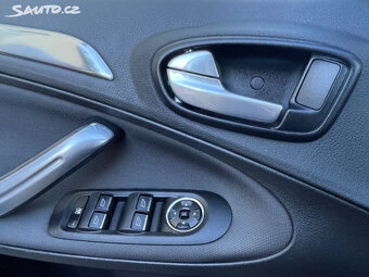 Ford S-MAX, 2.0,TITANIUM,7MÍST,SERVIS.KN - 12