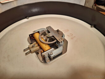 Hodiny Pragotron PJ27 z roku 1978, TOP stav - 12