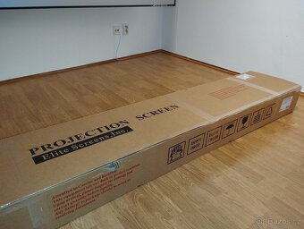 Projekční plátno Elite Screens 135" - 12