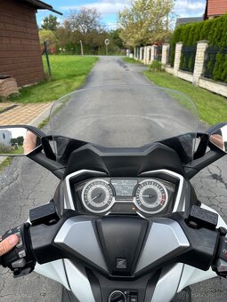 Honda Forza 300 ABS - 12