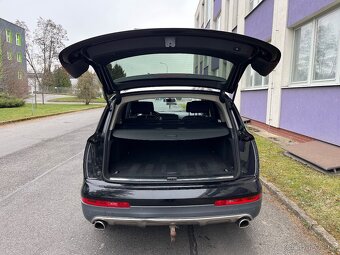 Audi Q7 3,0 TDI V6 Quattro - 12