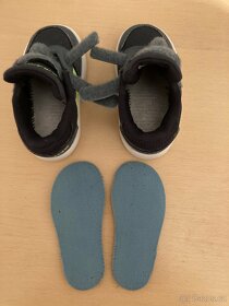 Dětské boty/tenisky Adidas velikost 20 - 12