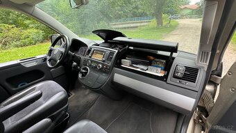 Volkswagen multivan T5 2,5 - 12
