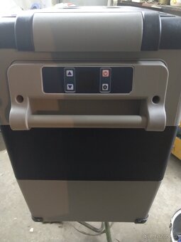 VEVOR 55L NOVÁ Autolednice 20℃ až -20℃ do auta 12V/230V - 12