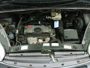 CITROEN XSARA PICASSO 1.6i 8V rv 2005 - 12