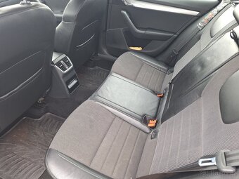 Skoda octavia 3 combi 2L tdi 110KW - 12