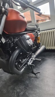 Moto Guzzi  v9 bobber sport - 12