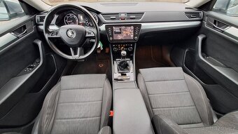 Škoda Superb 1.6 CR TDI Comfort+ NAVI - 12