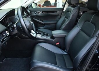 Honda Civic 2.0e-HEV - 12