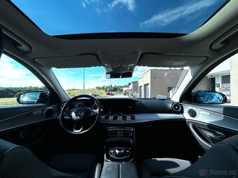 Mercedes-Benz Třídy E, 350d, 190 KW, PANORAMA - 12
