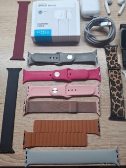 Hodinky,sluchátka,nabijecka,řemínky....Funkcni - 12