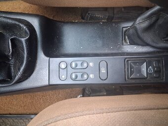 Lancia Delta 2.0 TD - 12