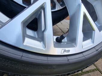 19″ 5×112 AUDI RS3 8Y + 265/30R19 & 245/35R19 PIRELLI zimné - 12