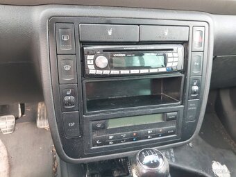 Vw sharan 1.9tdi 85kw 2005 auy la7s - 12