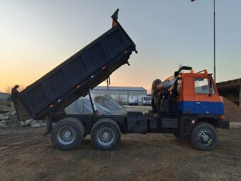 Tatra 815 sklápěč - 12