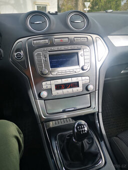 Ford Mondeo kombi MK4 2.0 TDCI - 12