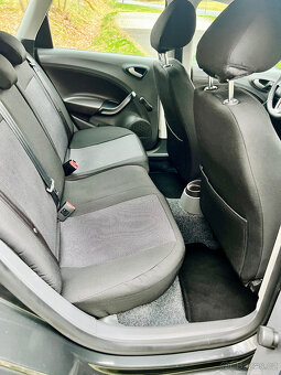 SEAT IBIZA ST 1.2 51KW / KLIMA / TAŽNÉ / EL.OKNA / SERVIS - 12