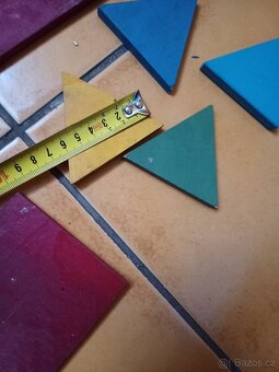 Prodám geometrické pomůcky dřevěné za 70 Kč - 12