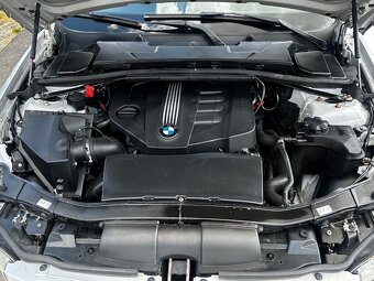 BMW e91 318 D touring, r.2010, STK, automat, klima - 12