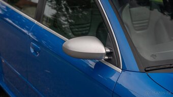 Audi RS4 quattro (generace B7) 2006 - 12