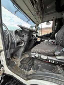 Iveco EUROCARGO 120E28 EEV TAHAČ NÁVĚSU - 12