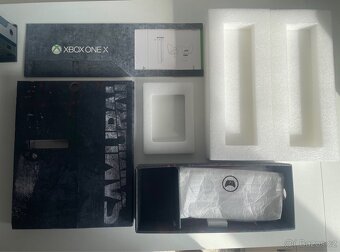 XBOX ONE X - Cyberpunk 2077 Limited Edition - 12