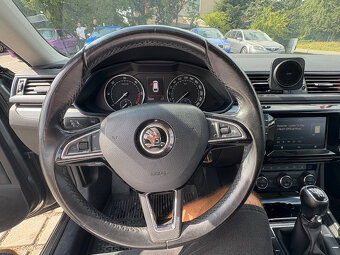 Škoda Superb Combi III 2.0TDI  110 kW Style - 12
