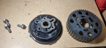 Různé náhradní díly z VW Passat B6 2.0 tdi 103 kw - 12