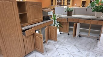 Kuchyňská linka německé výroby - 12