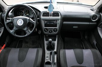 Subaru Impreza 2.0 WRX - 12