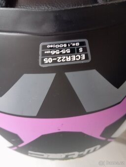 Integrální motocyklová helma - 12