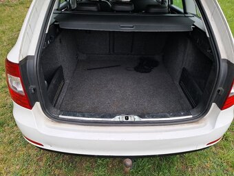 Škoda Superb 2.0 TDI XENON nová STK - 12