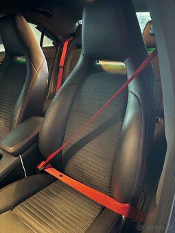 Mercedes Benz CLA 200d - 12