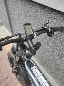 Elektrokolo celoodpruzene L/XL nepojizdni. Najeto 50 km - 12