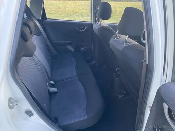 Honda jazz 1.2i 66kw,rok:12/2010,naj:129tkm,klima,alu - 12