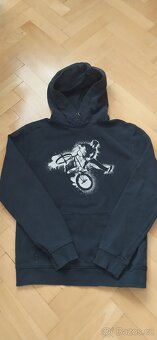 Chlapecké mikiny - 12